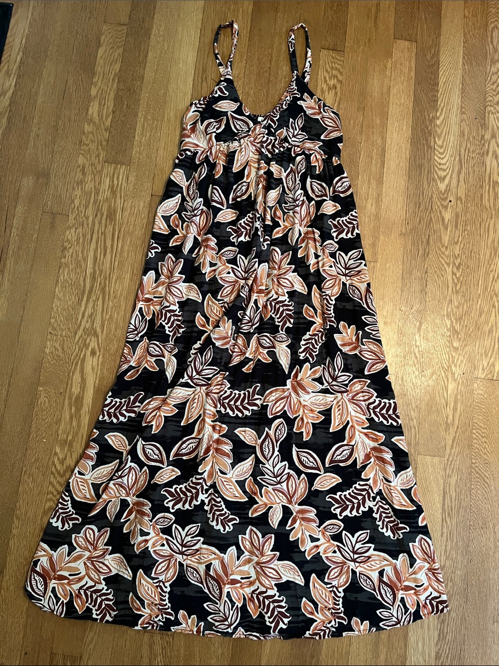 Millibon maxi dress small